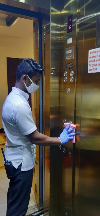 Rns One Hotel Subrahmanya Bagian luar foto