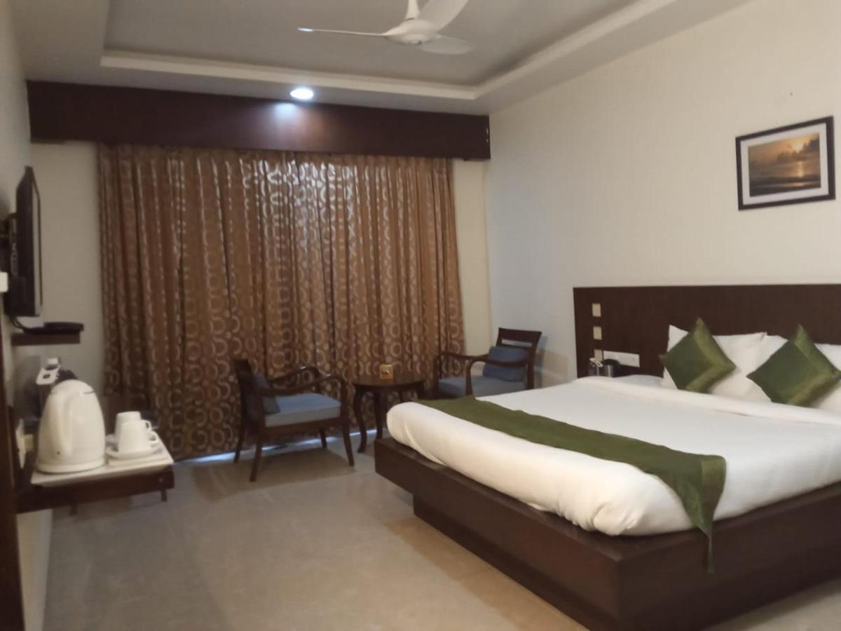 Rns One Hotel Subrahmanya Bagian luar foto