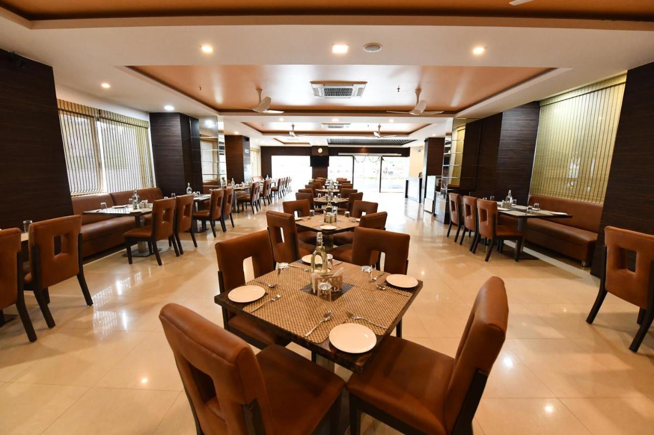 Rns One Hotel Subrahmanya Bagian luar foto